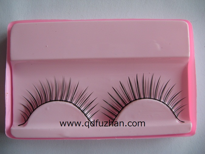 pair of eyelash